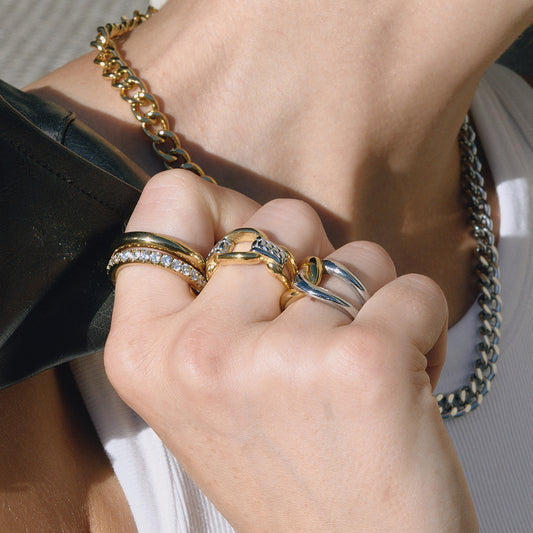 Anillo de acero de titanio geométrico para mujer con acabado de chapado, anillo de moda de acero inoxidable para uso diario