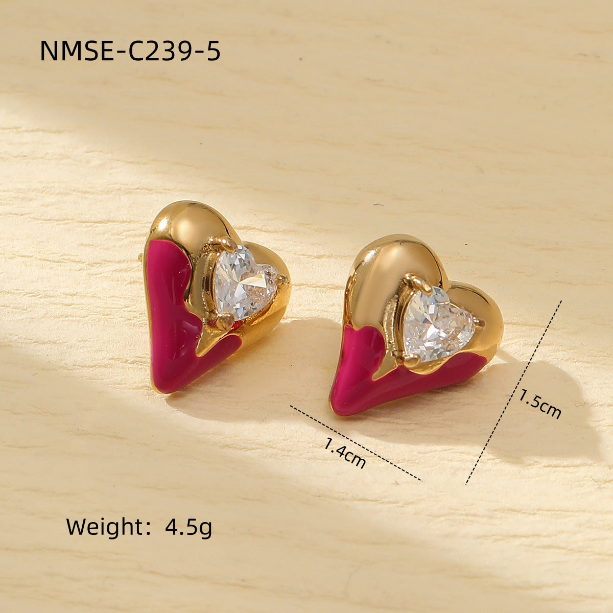 Orecchini minimalisti in acciaio al titanio a forma di cuore con intarsio di strass e placcatura in oro 18 carati da donna
