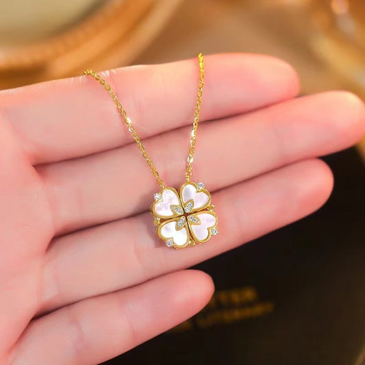 Collar con Colgante de Trébol y Corazón de Diseño Original de Acero Titanio con Acabado Chapado para Mujer y Hombre, Collar Ajustable con Cadena Tipo O y Estilo Medallón