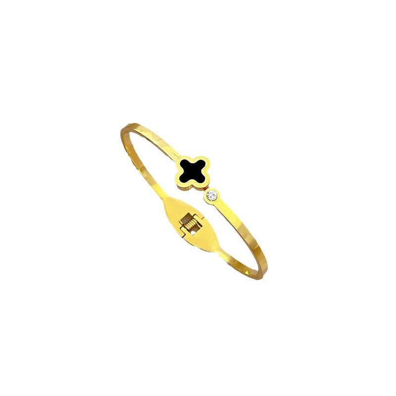 Pulsera vintage minimalista de acero de titanio con diseño étnico de la suerte