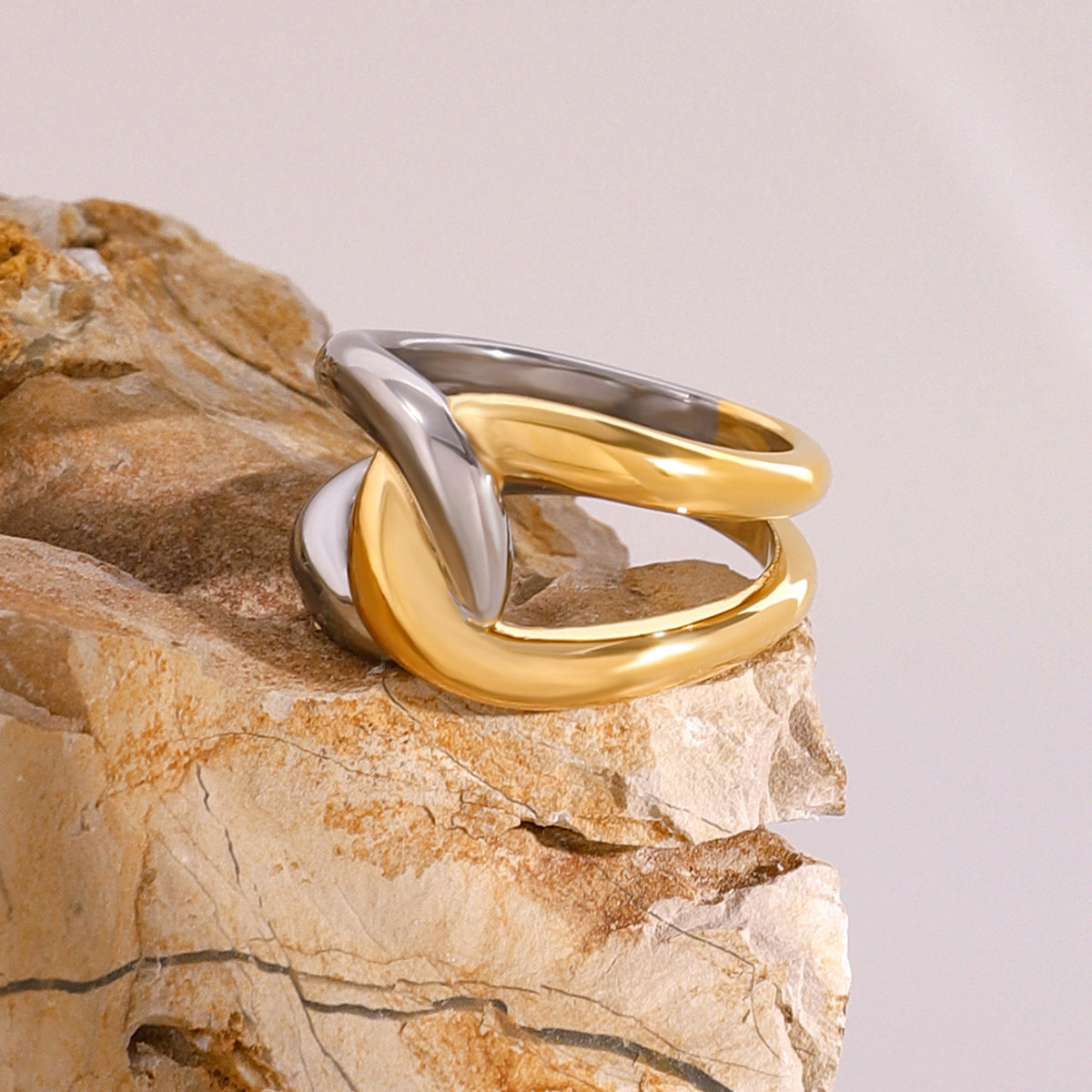 Geometric Inlay Rhinestone Stainless Steel Ring for Women