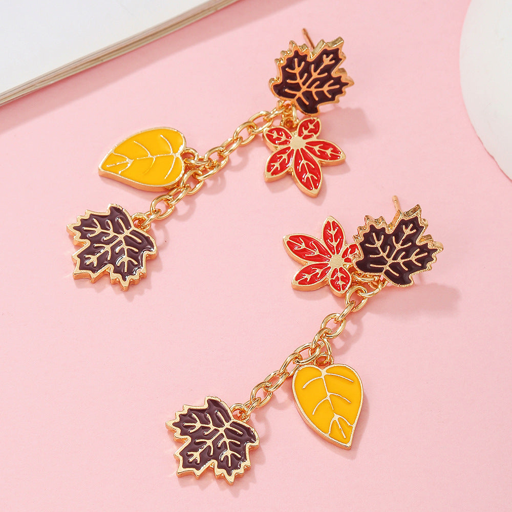 Vintage Gradient Plant Drip Oil Zinc Alloy Earrings for Women