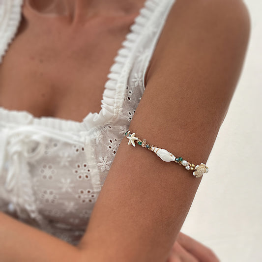 Pulsera Bohemio Caparazón de Tortuga con Acentos de Perlas de Imitación y Acabado Bañado para Vacaciones de Verano en la Playa
