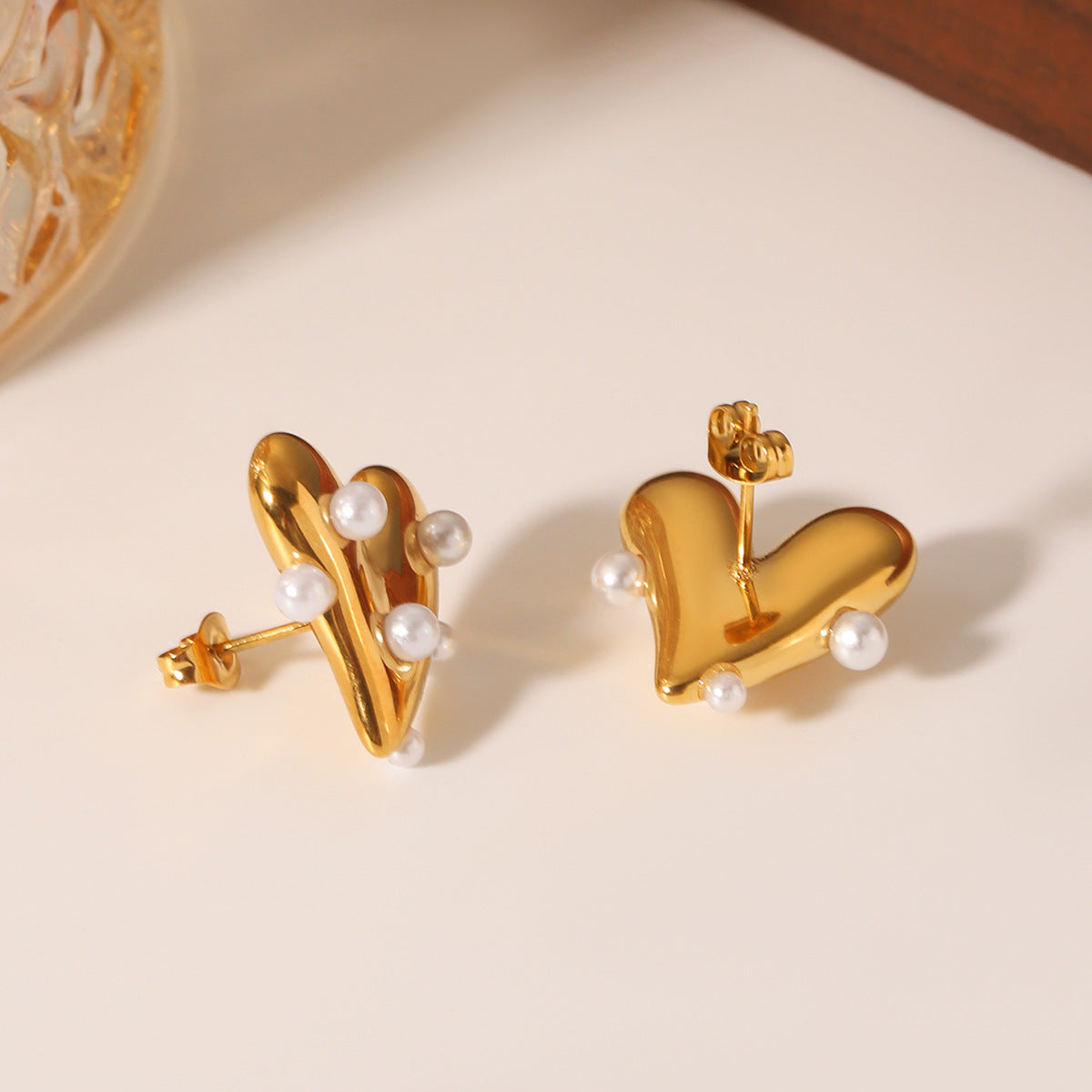 Ins Style 18K Gold Plated Stainless Steel Heart Pearl Stud Earrings for Women