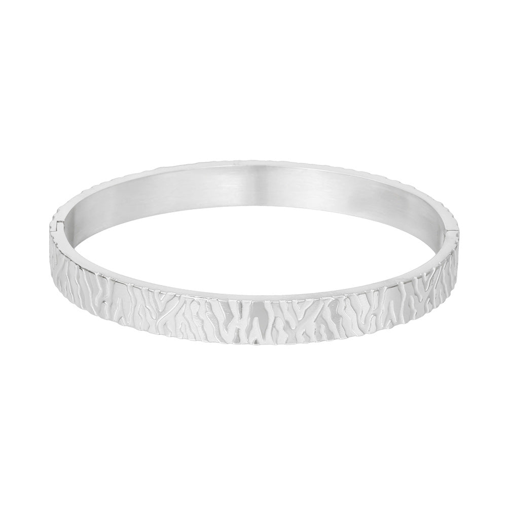 Hip-hop Geometric Round Plated Titanium Steel Stainless Steel Cuff Bracelet