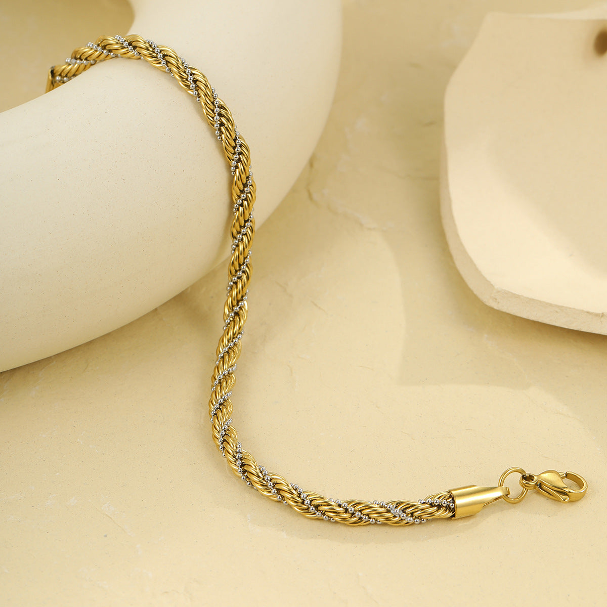 Bracciale con catena attorcigliata geometrica OL alla moda, in acciaio inossidabile placcato oro 18 carati, gioielli da donna