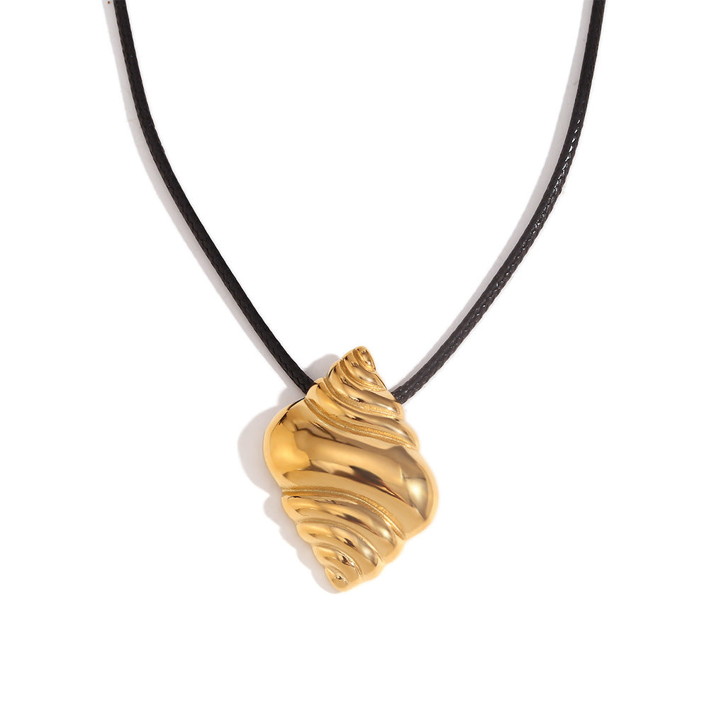 Minimalist Geometric Stainless Steel Plated 18K Gold Conch Pendant Necklace for Women