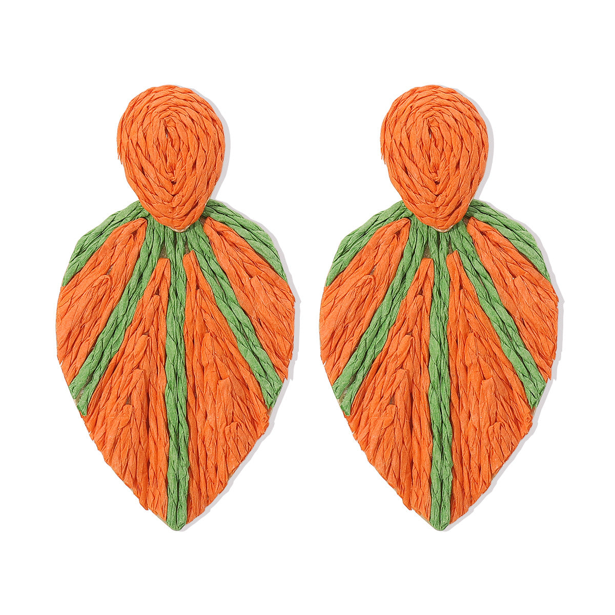 Pendientes Bohemios con Forma de Hoja de Aleación con Tejido de Rafia para Mujer