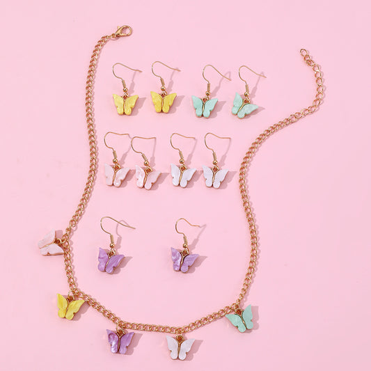 Cute Butterfly-Shaped Resin Pendant Necklace Set for Kids with Twist Link Chain