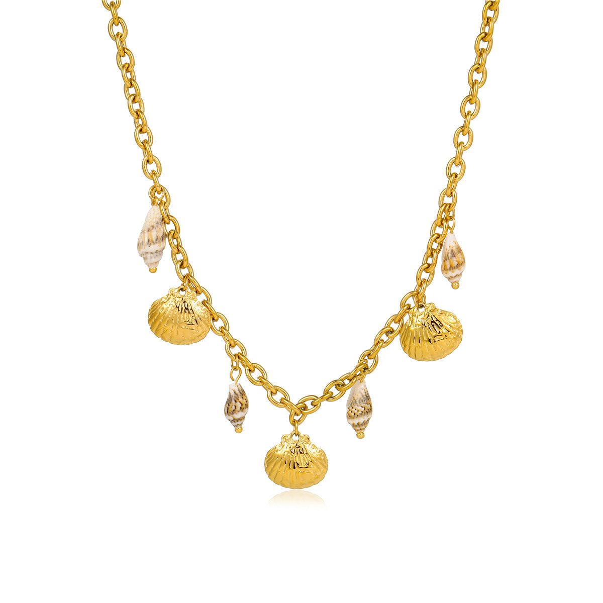 Collar con colgante de concha marina natural inspirado en el océano de acero de titanio con chapado en oro de 18 quilates para mujer