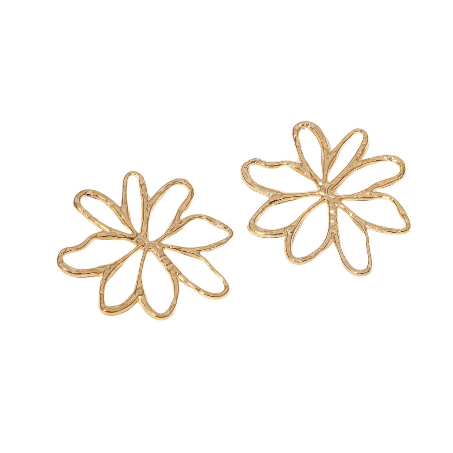 Natural Floral Hollow Design 18K Gold Plated Stainless Steel Stud Earrings for Women