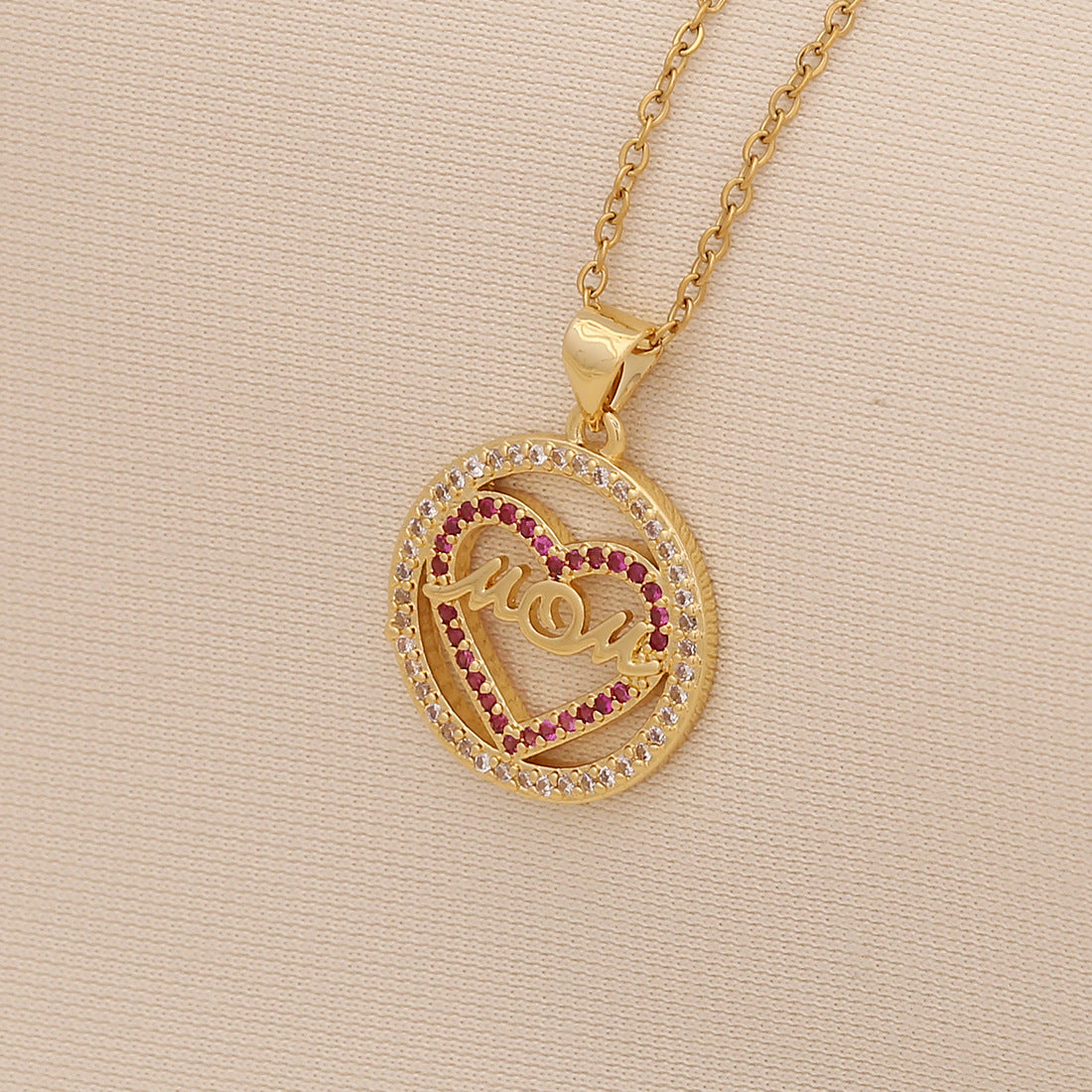 Minimalist Heart-Shaped Stainless Steel Necklace for Women with 'MOM' Letter Pendant and Delicate Clavicle Chain