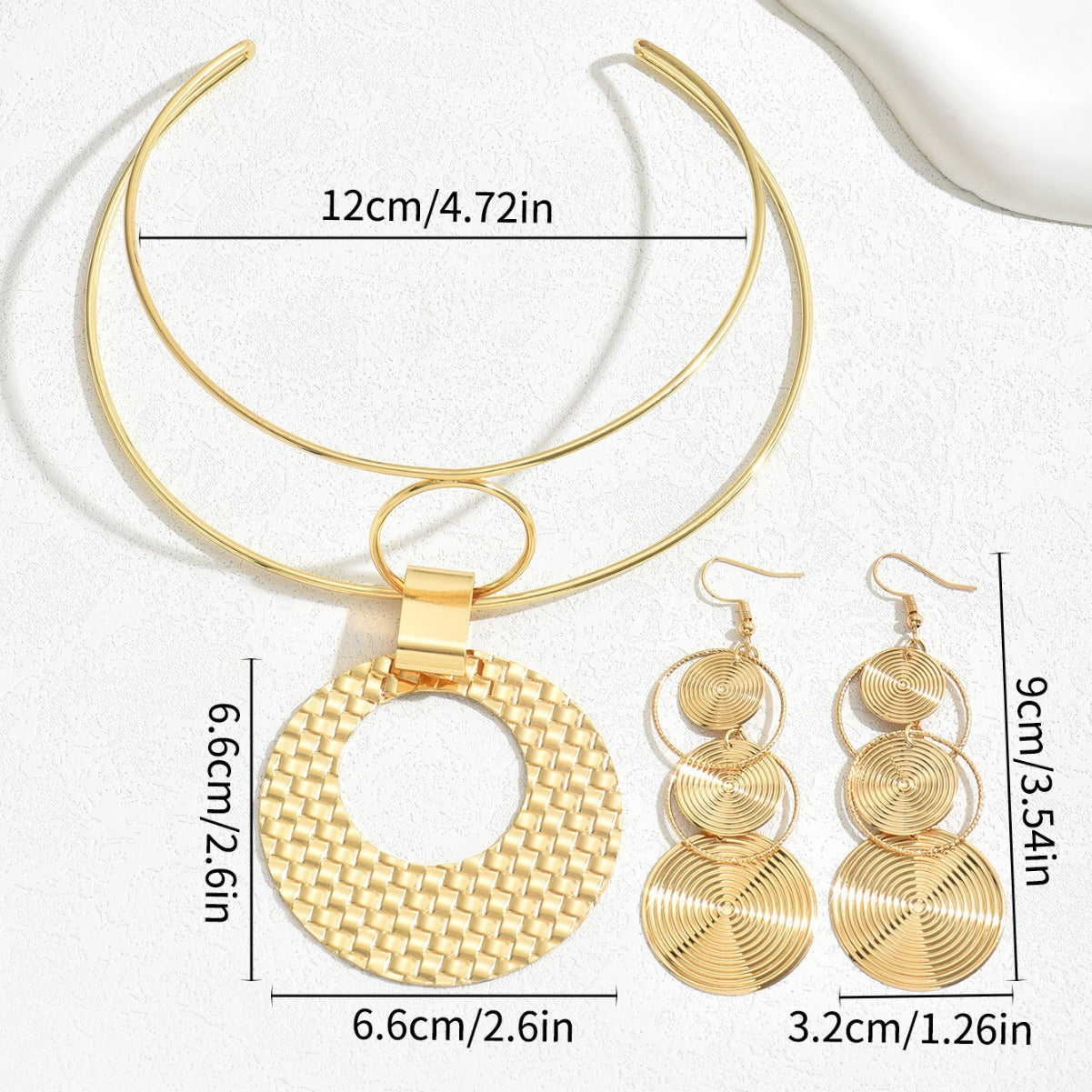 Set Collana con Ciondolo Geometrico Minimalista e Orecchini da Donna in Lega con Finitura Galvanizzata