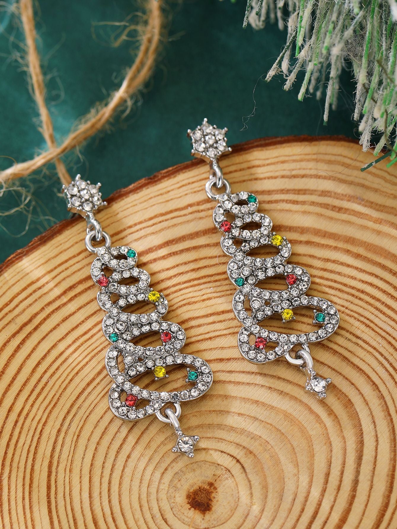 Pendientes de botón minimalistas de árbol de Navidad para mujer con incrustaciones de diamantes de imitación en aleación bañada en oro
