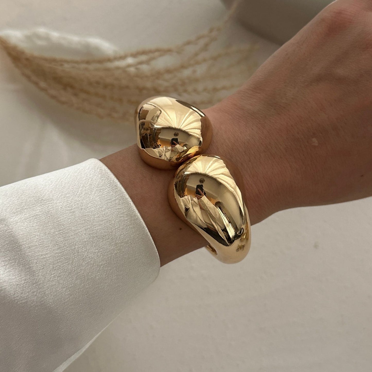 Heavy-Duty Polished Double Teardrop Oval Alloy Bracelet Set