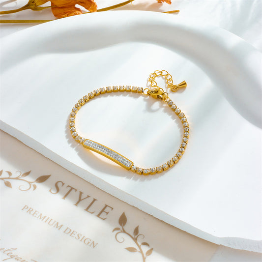 Pulsera Minimalista de Acero de Titanio con Incrustaciones de Pedrería y Diseño Lineal para Mujer