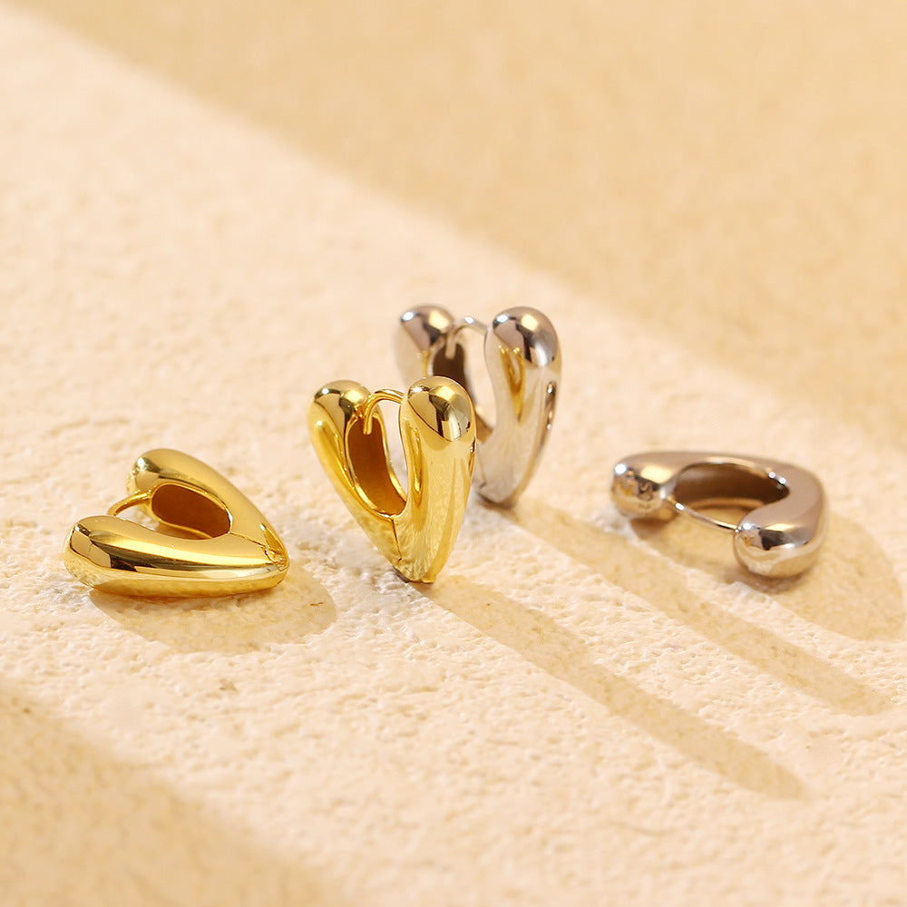 Pendientes minimalistas de tuerca con forma de corazón de plata de ley S925 para mujer con acabado pulido