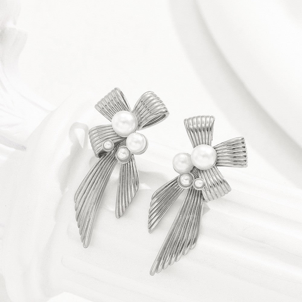 Pendientes de cobre minimalistas con forma de lazo dulce con acabado galvanizado para mujer