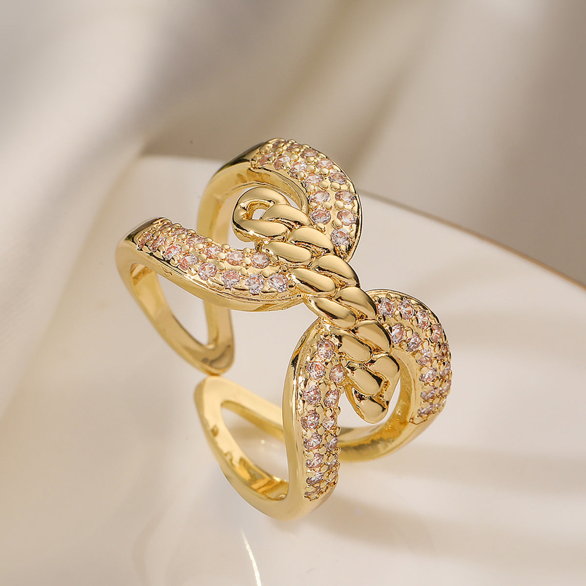 Minimalist Geometric Open Ring for Women with Zircon Inlay and Copper Plated Finish