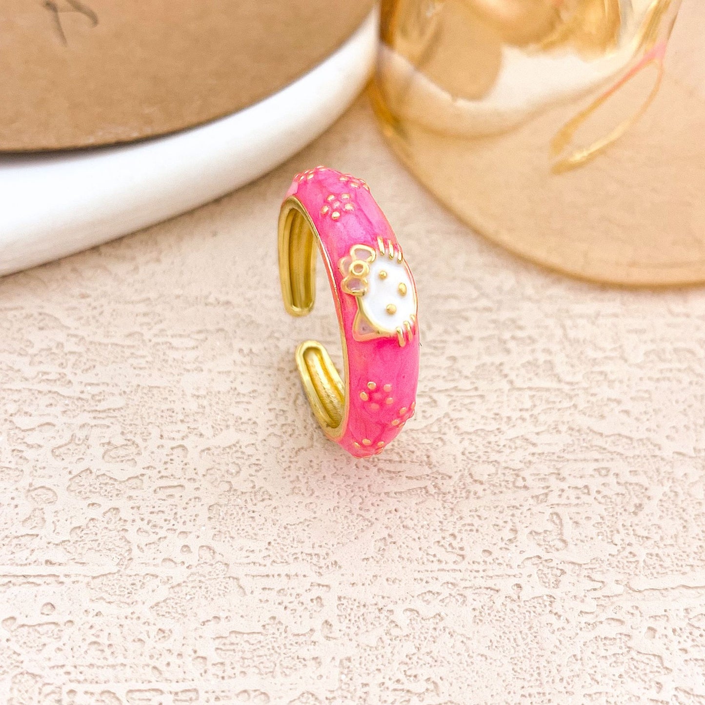 Sweet Floral Alloy Gold Plated Ring for Women