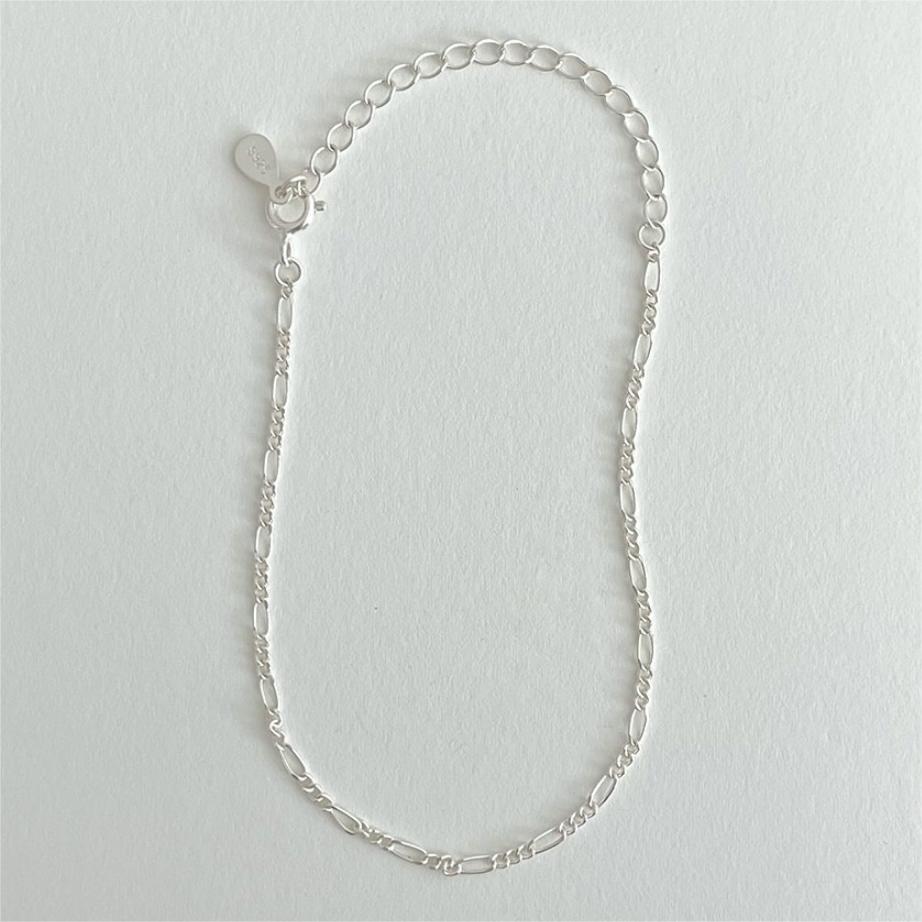 Minimalist Geometric Silver Bracelet with Interlocking Design Handmade in 925 Sterling Silver