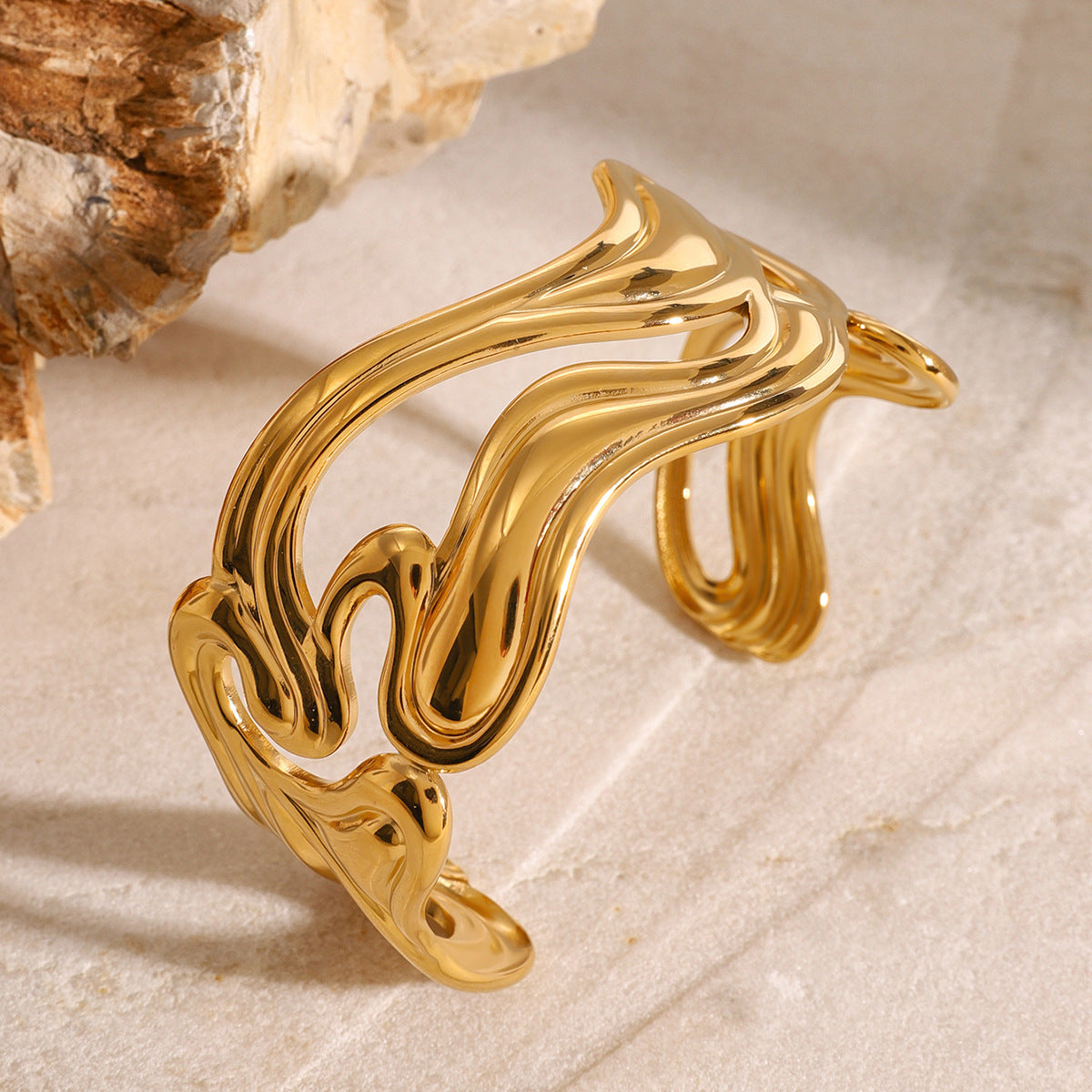 Fashion Geometric Open Cuff Bracelet 18K Gold Plated Stainless Steel Bold Statement Jewelry for Women