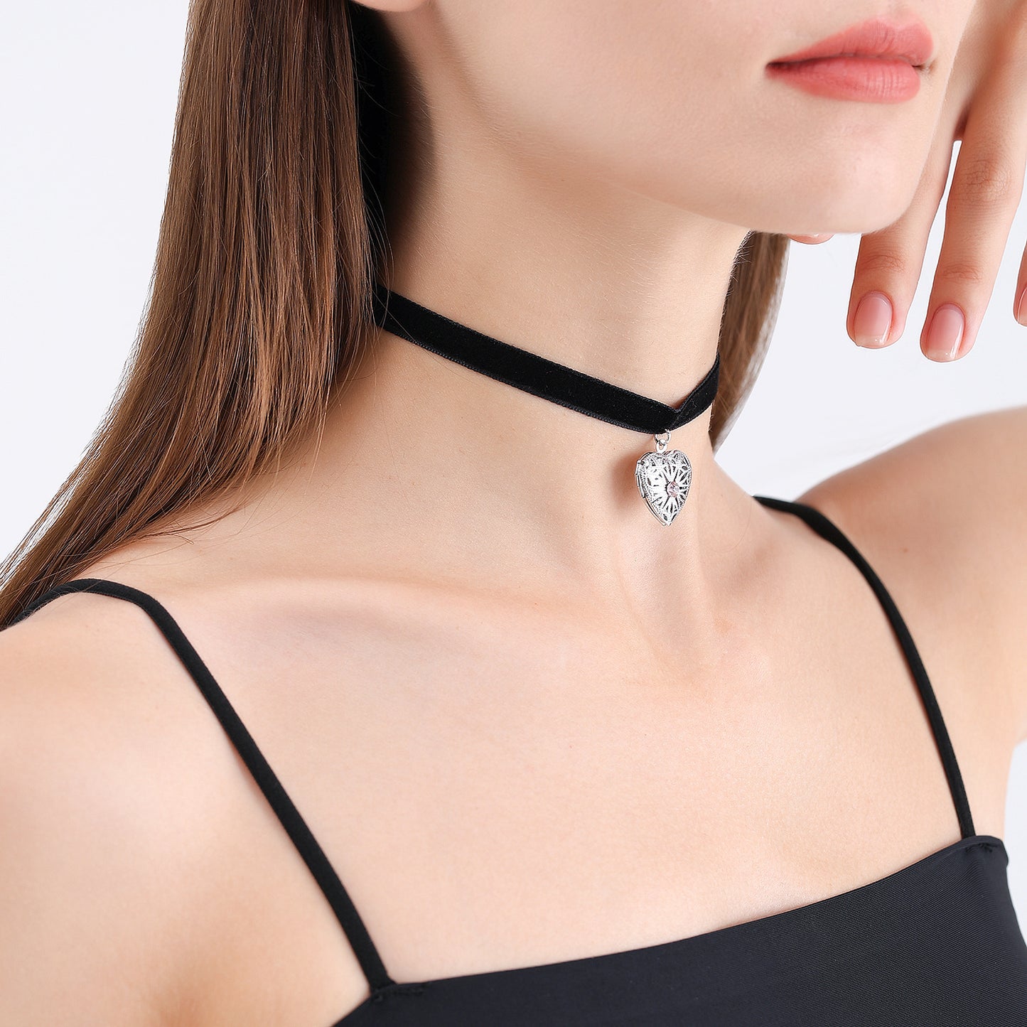 Minimalist Black Satin Ribbon Necklace with Openable Rhinestone Heart Pendant for Women