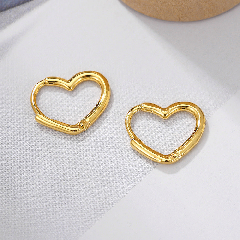 Minimalist Heart-Shaped Copper Earrings with Gold Plating for Women Elegant Lightweight Hoop-Style Ear Clips