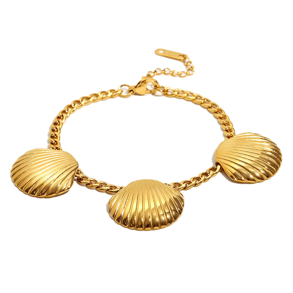 Fashionable Minimalist Scallop-Shaped Stainless Steel Plated 18K Gold Bracelet for Women
