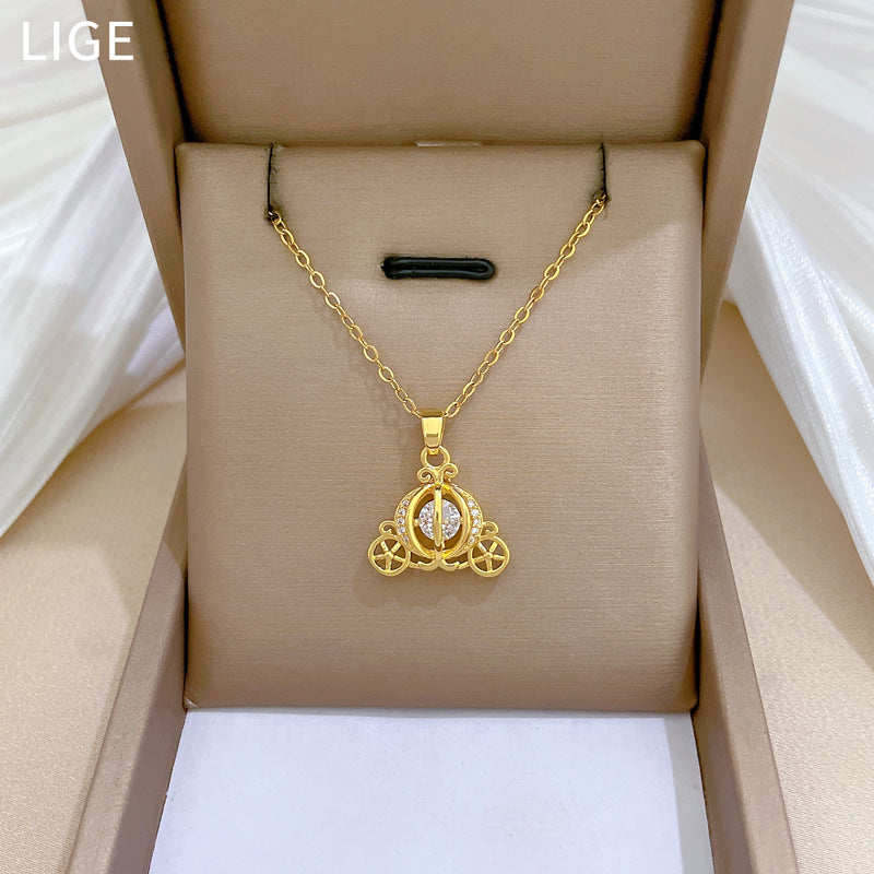 Lussuosa collana con ciondolo geometrico di strass, in acciaio al titanio, a forma di luna