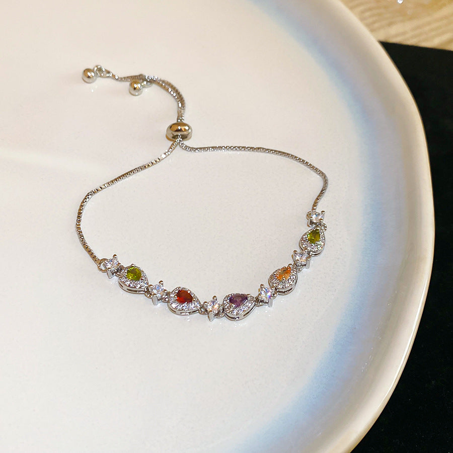 Elegante Bracciale in Rame a Goccia con Strass Placcato per Donne Stile Lusso Minimalista alla Moda