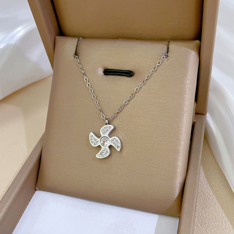 Punk Minimalist Stainless Steel Letter Geometric Necklace for Women, Distressed Finish, Irregular Chain Style, Unisex Fashion Jewelry