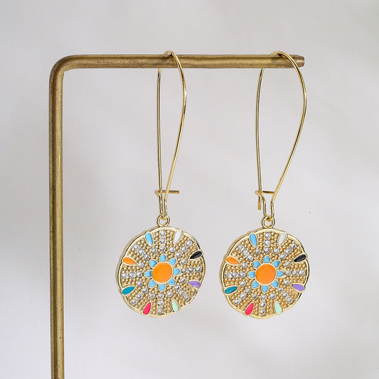 Orecchini pendenti da donna in rame con motivo geometrico, placcati in oro 18K e intarsiati con zirconi, stile bohémien