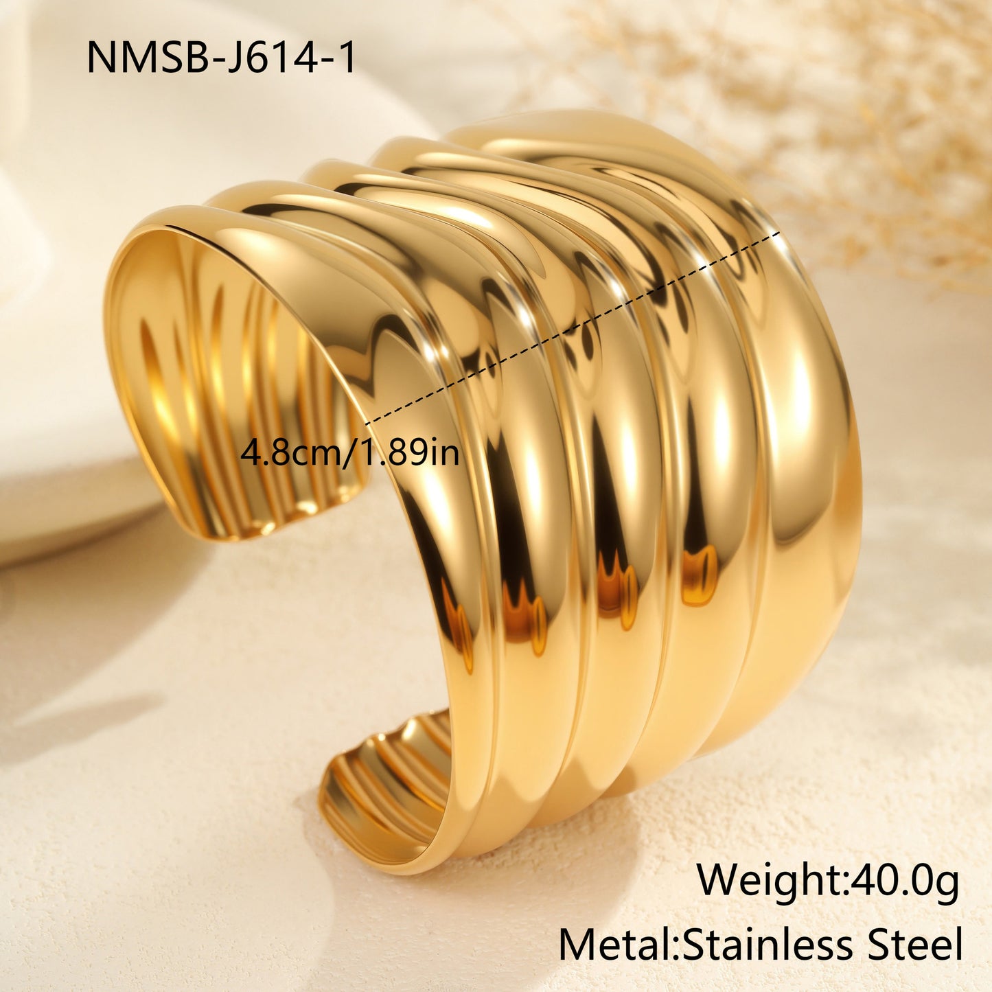 Fashionable Wave Geometric Stainless Steel Cuff Bracelet with Gold Plating for Women