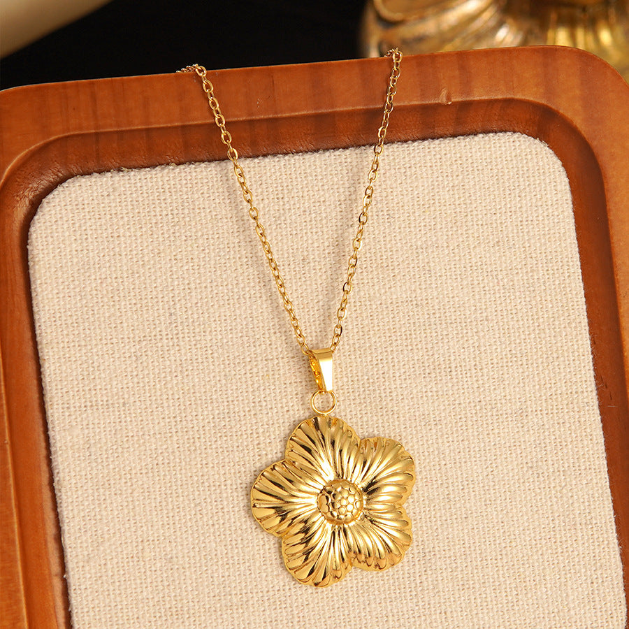 Set collana e orecchini a stella marina con fiocco conchiglia smaltato in acciaio inossidabile e titanio con catena a cavo per donna