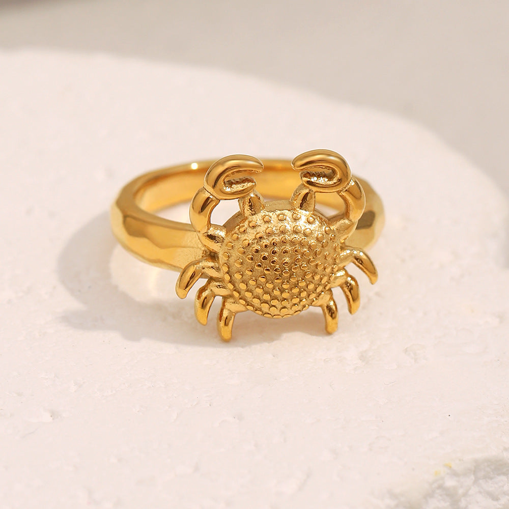 Bold Personality Style Crab-Shaped Stainless Steel Ring with 18K Gold Plating for Women