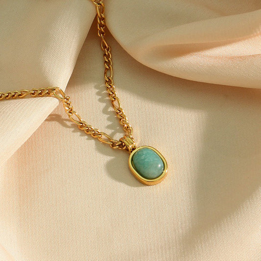 Collar con Colgante Minimalista de Amazonita Natural Romana en Verde Menta para Mujer con Cadena de Acero Inoxidable de Forma Geométrica