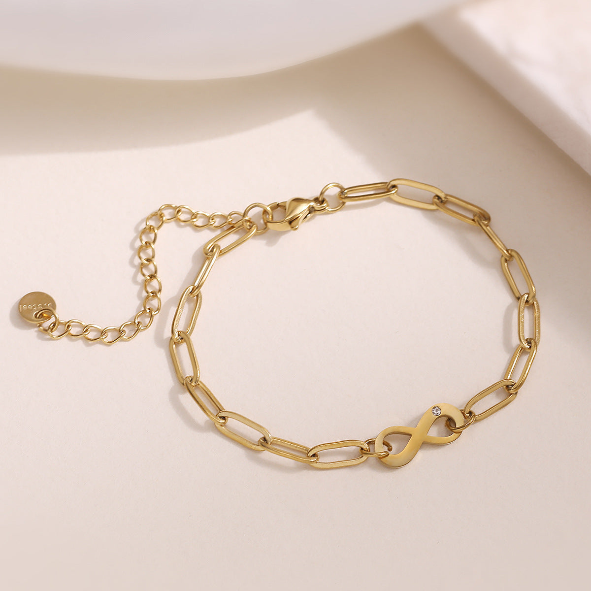 Bracciale da donna a croce con albero della vita geometrico minimalista in acciaio inossidabile placcato oro 18K