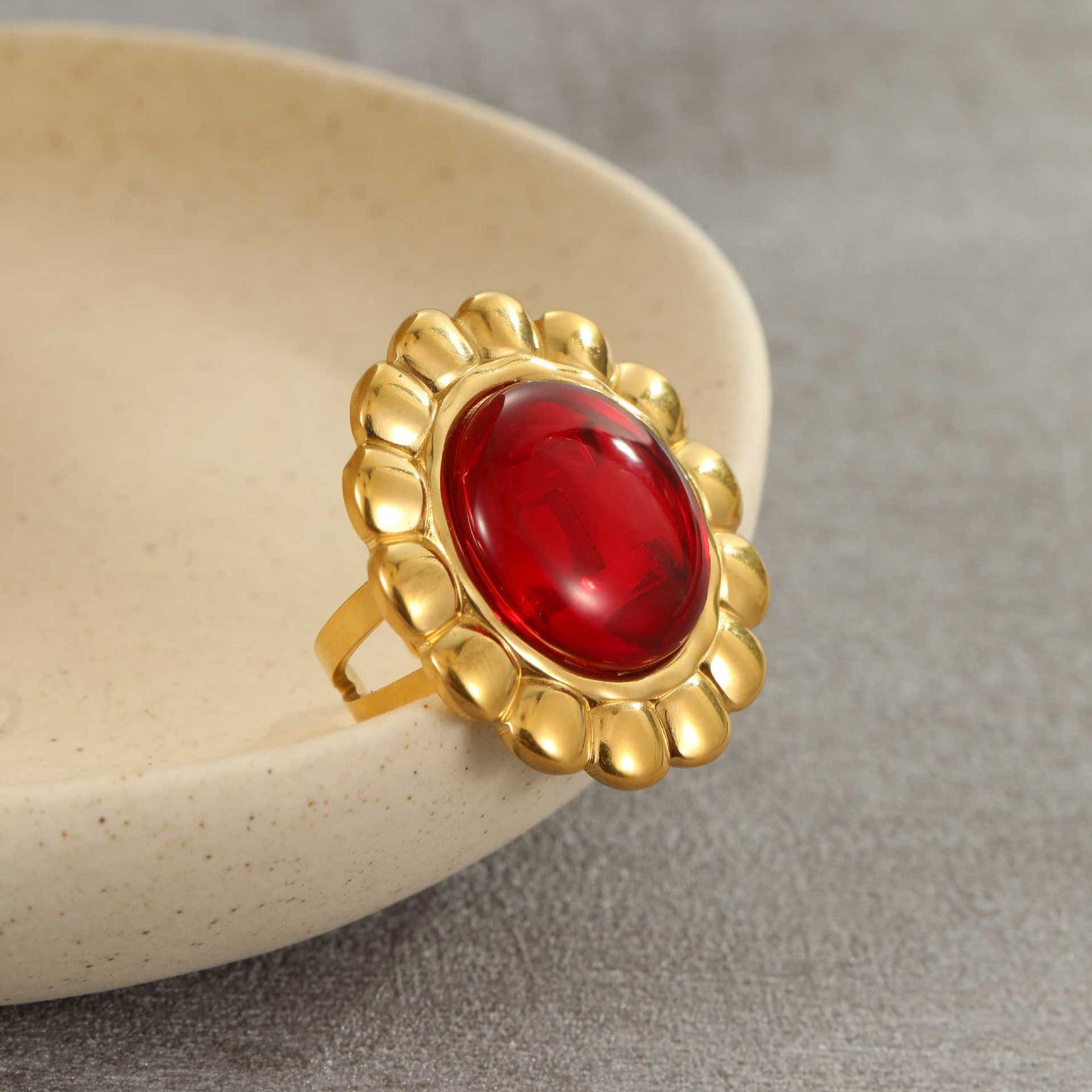 Anillo minimalista de acero inoxidable con diseño geométrico y acabado chapado para mujer, elegante, ligero y lujoso