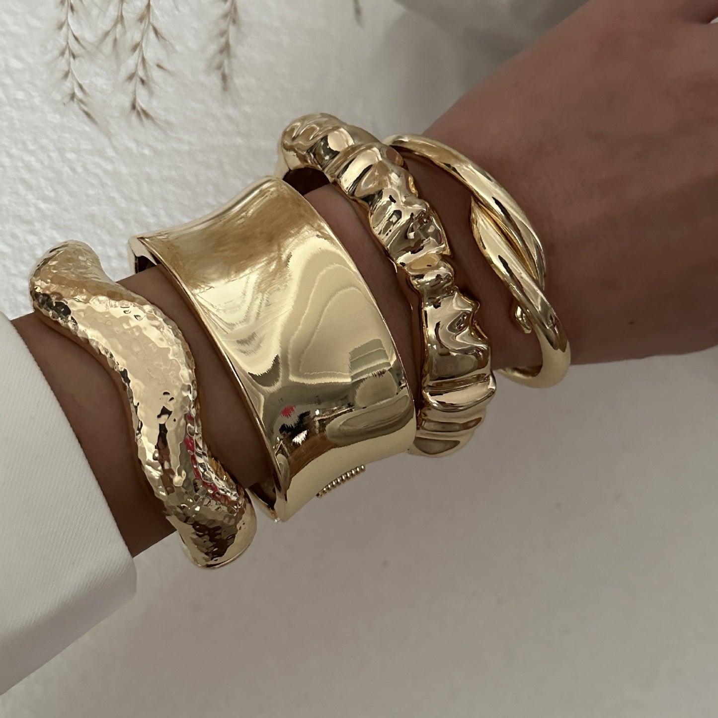 Bracciale a fascia aperta da donna in lega geometrica placcata alla moda