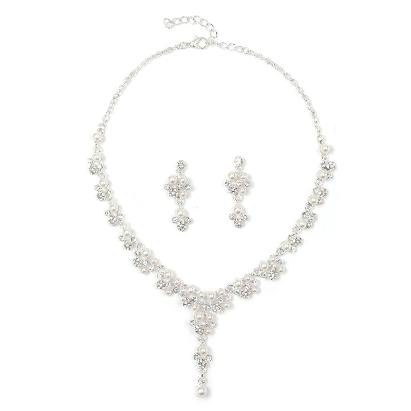 Exaggerated Fruit Pattern Circle and Sphere Pendant Alloy Necklace Set with Earrings for Women Plated Finish