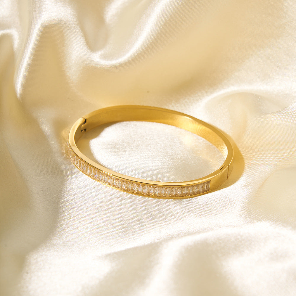 Bracciale minimalist in acciaio inossidabile con geometria e placcatura in oro 18K da donna