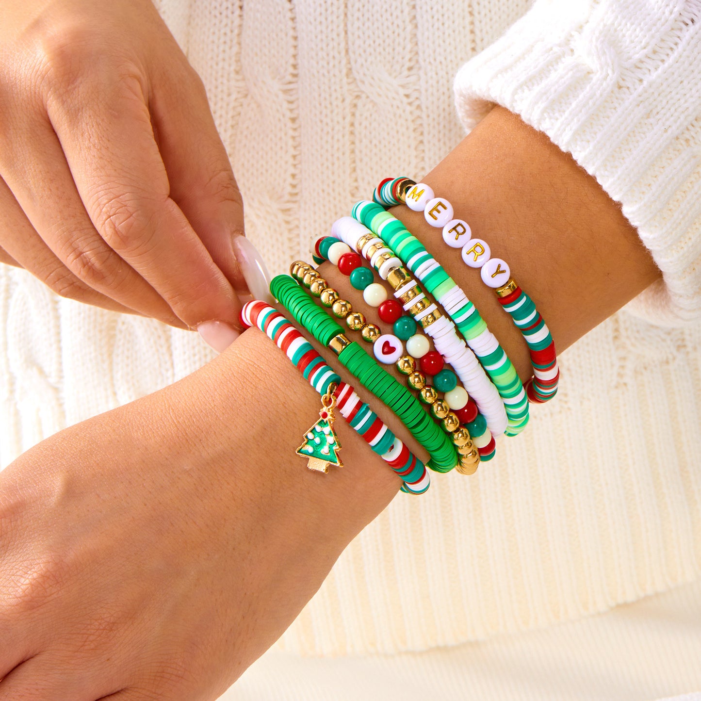 Sweet and Edgy Christmas Tree and Heart Polymer Clay Beaded Bracelet Set for Women Alloy Multi-Layer Stacking Bracelets