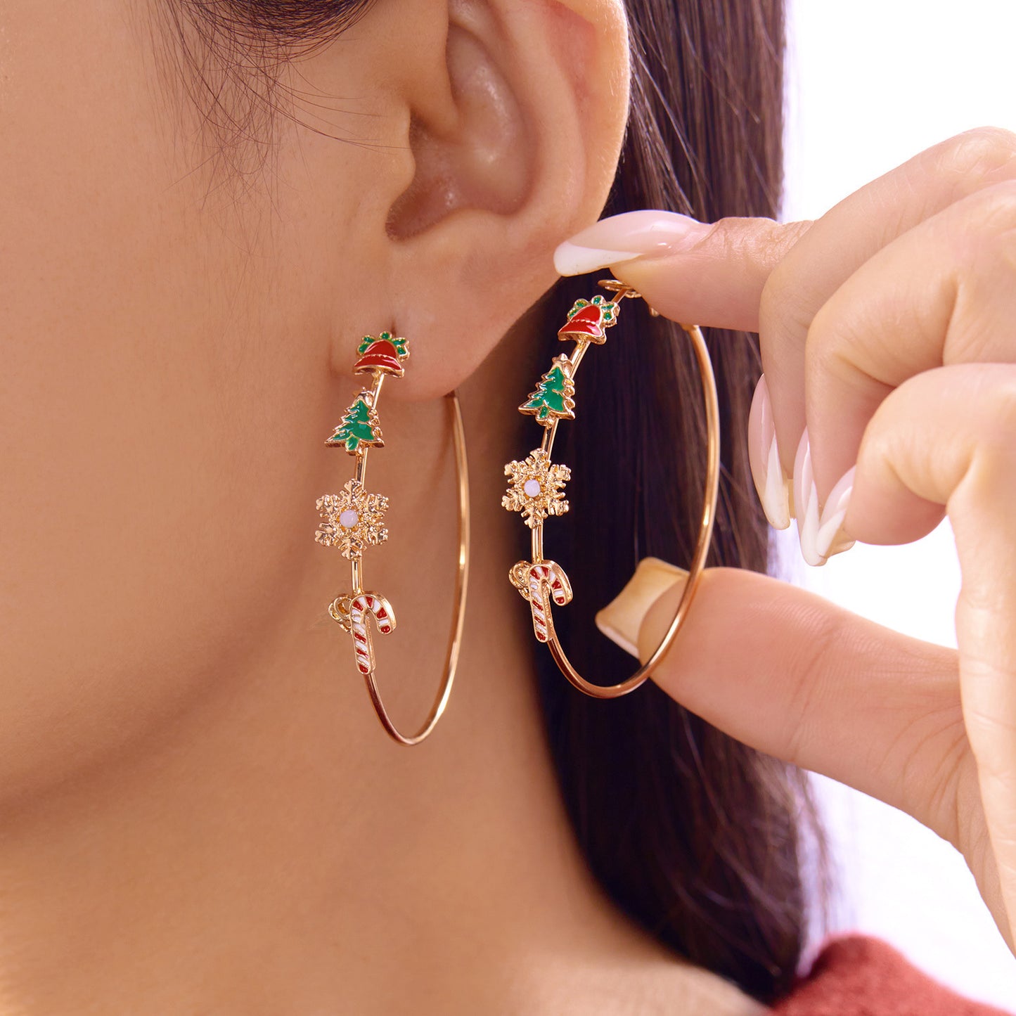 Christmas-Themed Women's Alloy Earrings with Snowflake and Santa Motifs, Rhinestone-Set, Cartoon Character Design, Tassel and Bell Accents