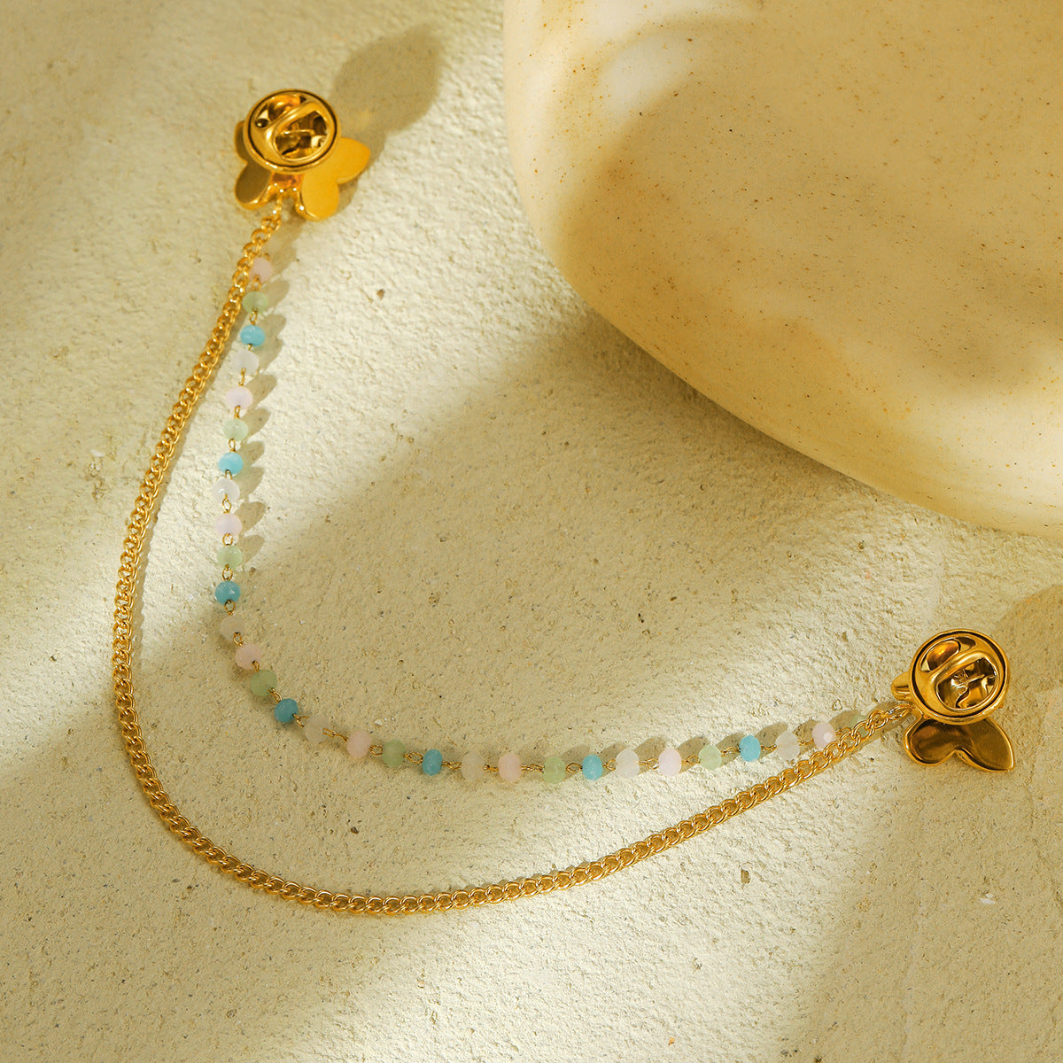 Spilla da Bavero a Farfalla alla Moda in Acciaio Inossidabile con Intarsi in Strass per Uomini e Donne, Design Geometrico Galvanizzato con Finitura Premium