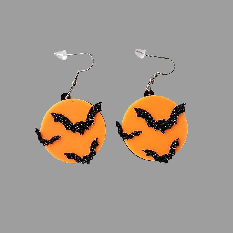 Orecchini asimmetrici in acrilico per Halloween con lettere glitterate, motivi di zucca, fantasma, teschio, scheletro e ragno
