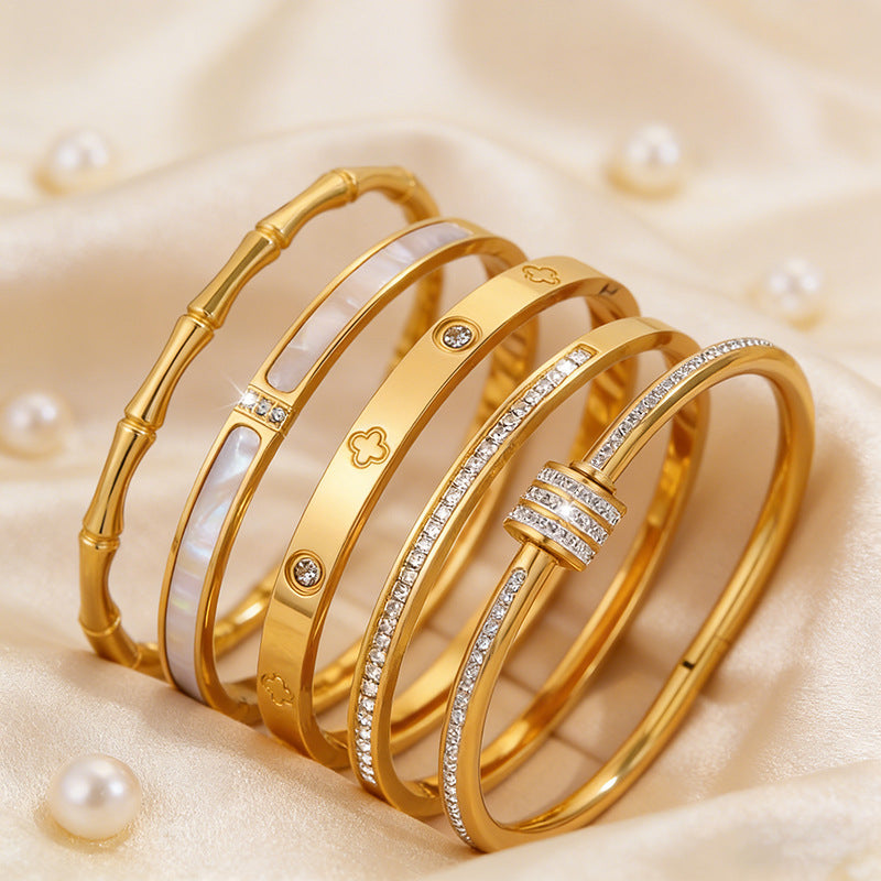 Elegant 18K Gold Plated Geometric Round Titanium Steel Bracelet
