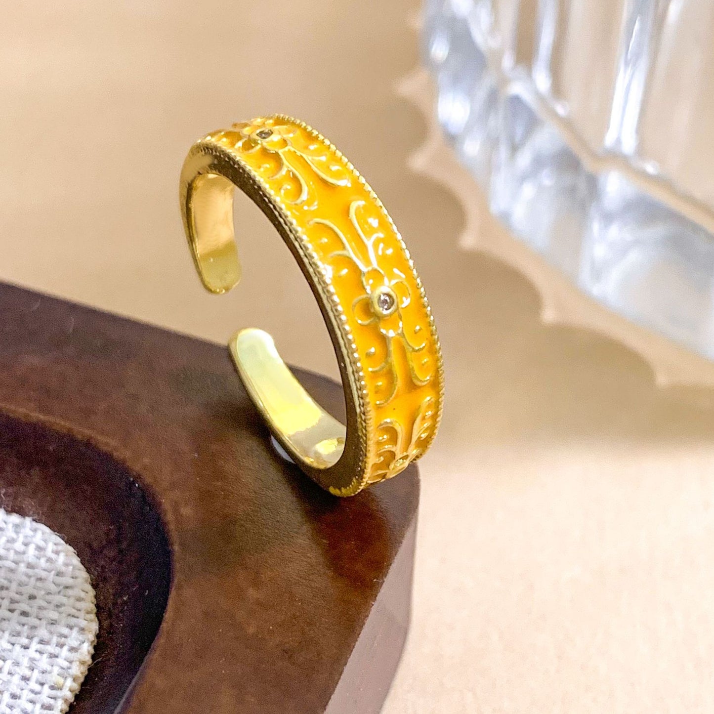 Vintage Sweet Gold Plated Brass Ring with Ethnic Patterns for Women