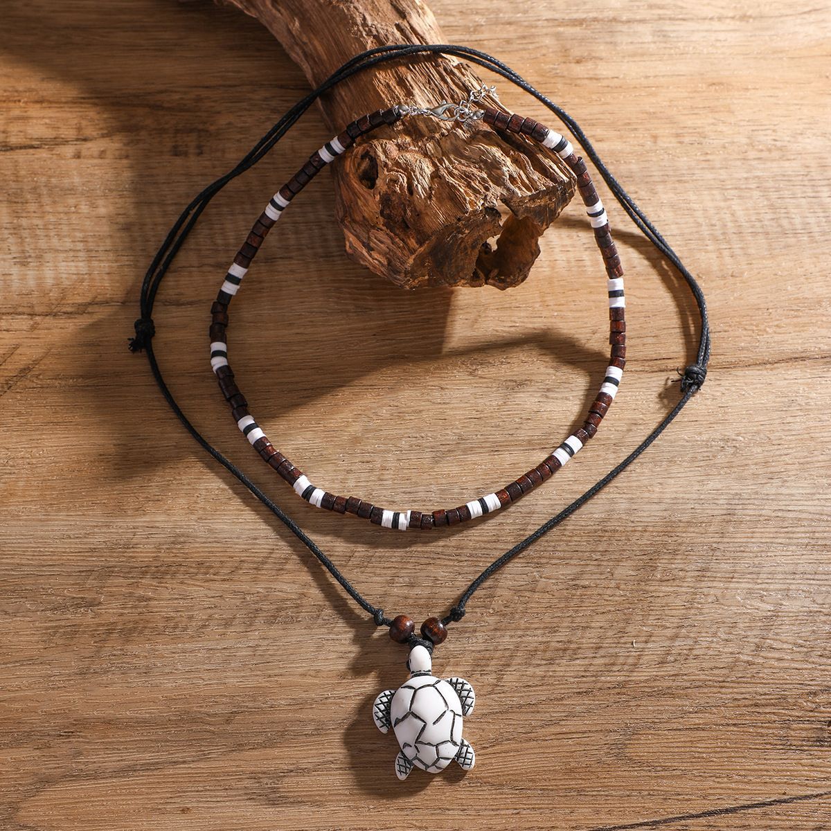 Vintage Butterfly Wood Bead Necklace with Alloy Pendant and Turquoise Inlay for Women