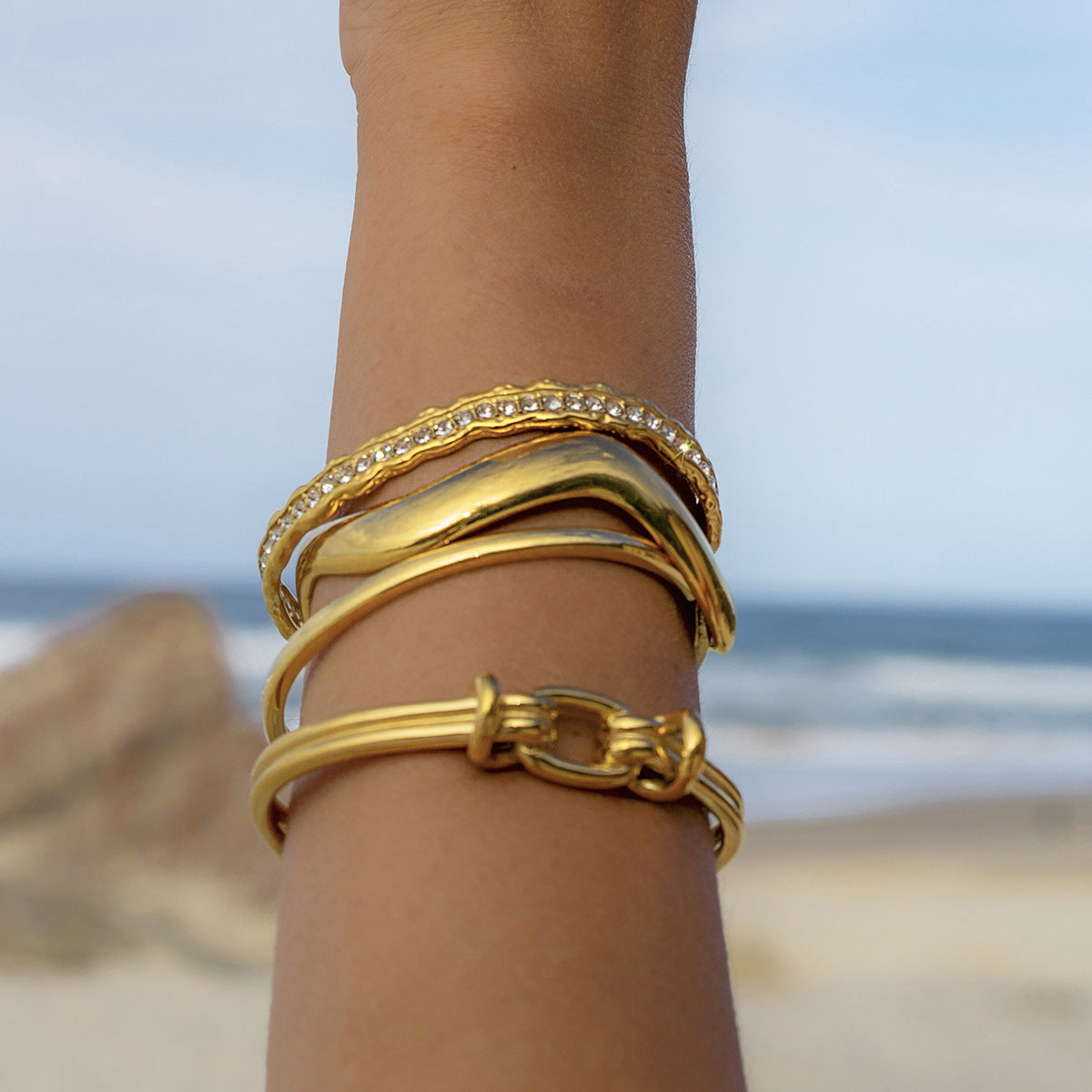 Collar con Colgante de Estrella de Mar Minimalista de Acero Inoxidable con Baño de Rodio para Mujer
